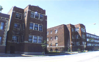 5874-5884 N Ridge Ave Apartamentos