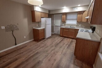 1530 Florence Dr in Fulton, MO - Building Photo - Building Photo