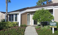Building Photo - Woodlake Villas Apartments in Orlando, Florida