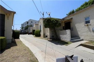 Alpha Cottages in Los Angeles, CA - Building Photo - Building Photo