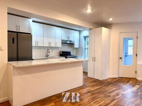 595 Eastern Pkwy-Unit -1 in Brooklyn, NY - Building Photo - Building Photo