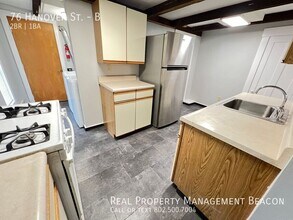 76 Hanover St in Lebanon, NH - Building Photo - Building Photo