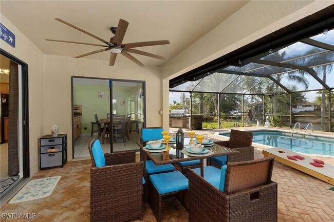 201 SE 28th Terrace