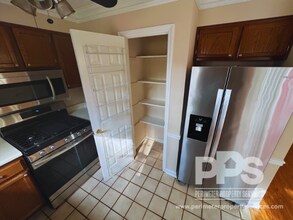 2950 Lexington Trace Dr in Smyrna, GA - Building Photo - Building Photo