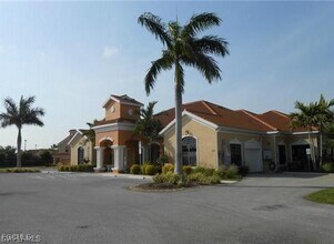1795 Concordia Lake Cir in Cape Coral, FL - Building Photo - Building Photo