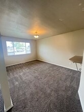 1628 S Wallace St in Moses Lake, WA - Building Photo - Building Photo