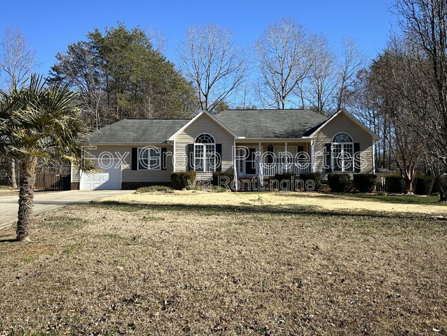 property at 3462 Seminole Dr