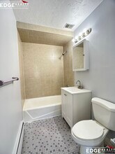35 Glencoe St, Unit 20 in Boston, MA - Building Photo - Building Photo