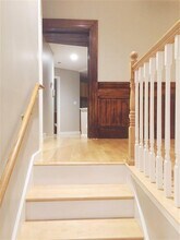 25 Bow St, Unit 1 in Somerville, MA - Foto de edificio - Building Photo