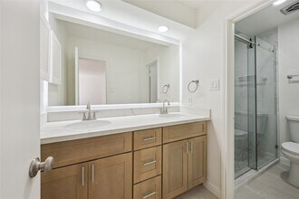 705 Harold St in Houston, TX - Building Photo - Building Photo