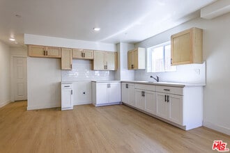 1652 Murchison St in Los Angeles, CA - Building Photo - Building Photo