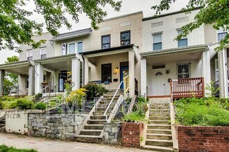 1749 L St NE in Washington, DC - Building Photo - Building Photo