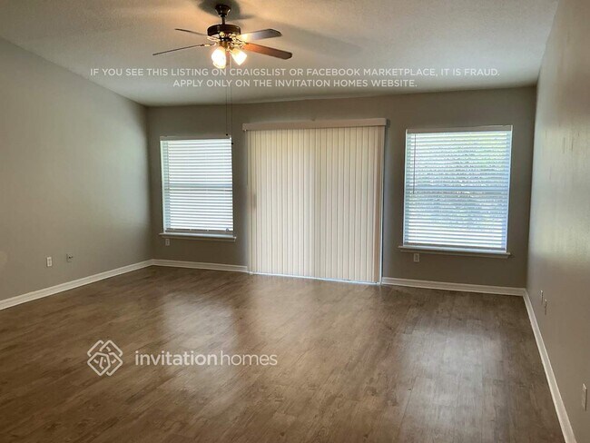 3148 Hearthstone Ln in Orange Park, FL - Foto de edificio - Building Photo