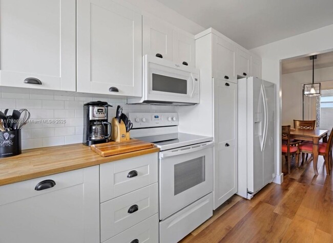 property at 161 NE 10th Ave