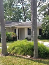 7816 Palm Aire Ln in Sarasota, FL - Building Photo - Building Photo