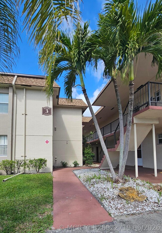property at 504 Davis Rd