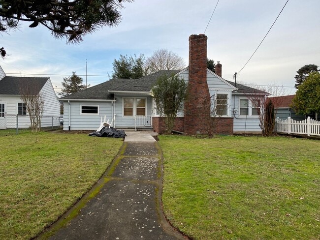 6144 N Willamette Blvd in Portland, OR - Building Photo - Building Photo