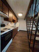 187 Buckingham St in Newark, OH - Building Photo