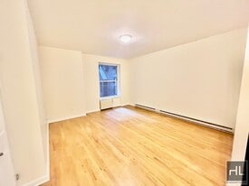 WEST 73 STREET, Unit 2E in New York, NY - Building Photo