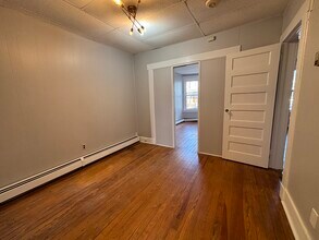 234 Inslee Pl, Unit 1F in Elizabeth, NJ - Building Photo - Building Photo