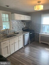 32 Norwyn Rd in Hatboro, PA - Building Photo - Building Photo