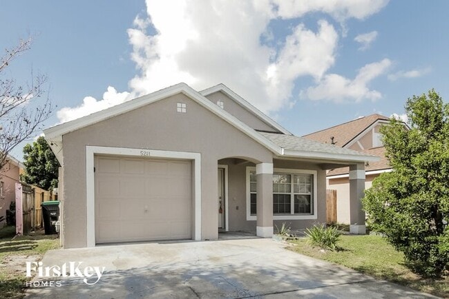 5211 Aventura Blvd in Orlando, FL - Building Photo - Building Photo