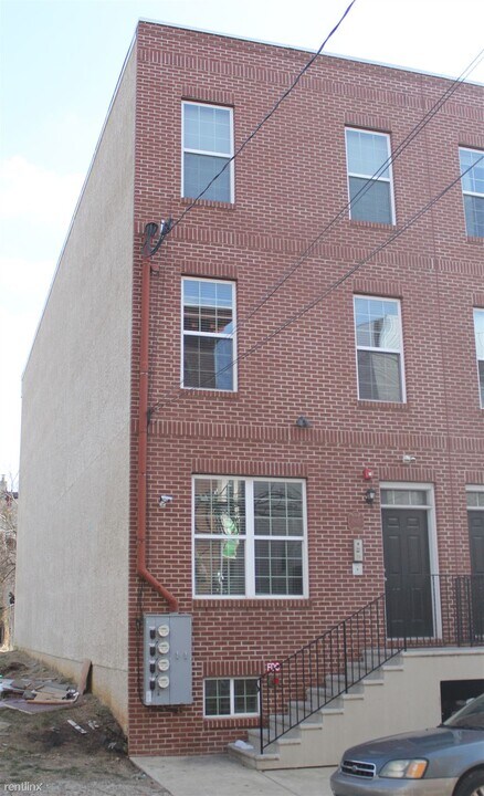 1935 N 7th St in Philadelphia, PA - Building Photo