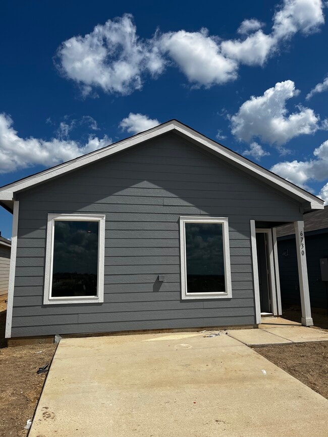 property at 6730 Chert Chase