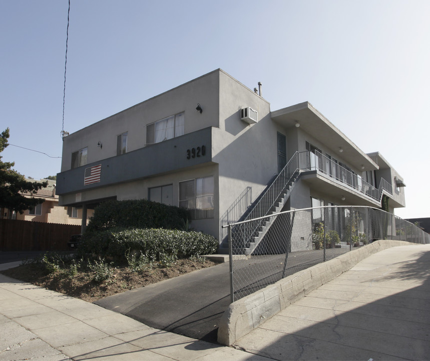 3920 Marathon St in Los Angeles, CA - Building Photo