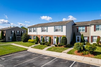 Alban Place Townhomes in Frederick, MD - Building Photo - Building Photo