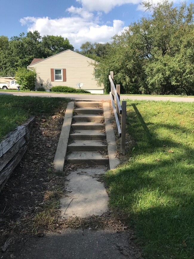 property at 1002 Easton Ave