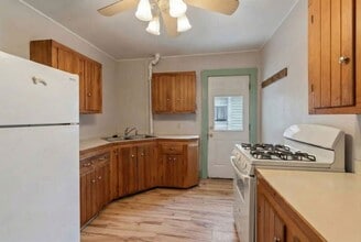 30-32 Sherman St in Burlington, VT - Building Photo - Building Photo