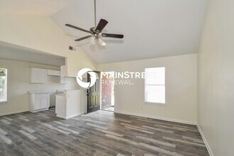 2835 Heatherglen Cove W in Horn Lake, MS - Building Photo - Building Photo