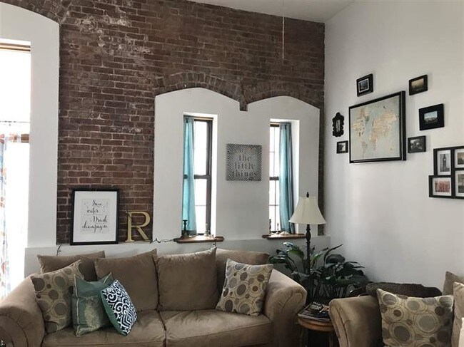 1015 Grand St-Unit -3G in Hoboken, NJ - Building Photo - Building Photo