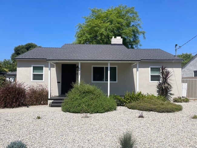 property at 5457 Beck Ave