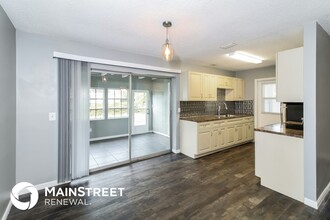 6770 S Biscayne Dr in North Port, FL - Building Photo - Building Photo