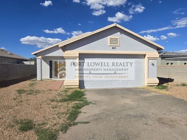 920 W Starr Pass Blvd in Tucson, AZ - Building Photo - Building Photo
