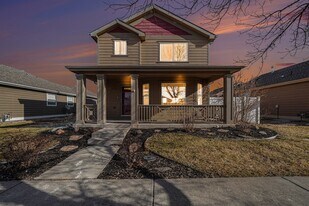 4316 Paintbrush Dr in Evans, CO - Building Photo