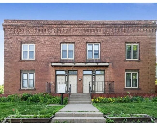property at 1801 10th Ave S