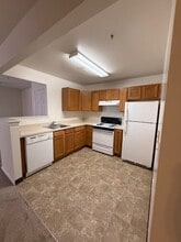 Maple Heights in Rising Sun, MD - Foto de edificio - Building Photo