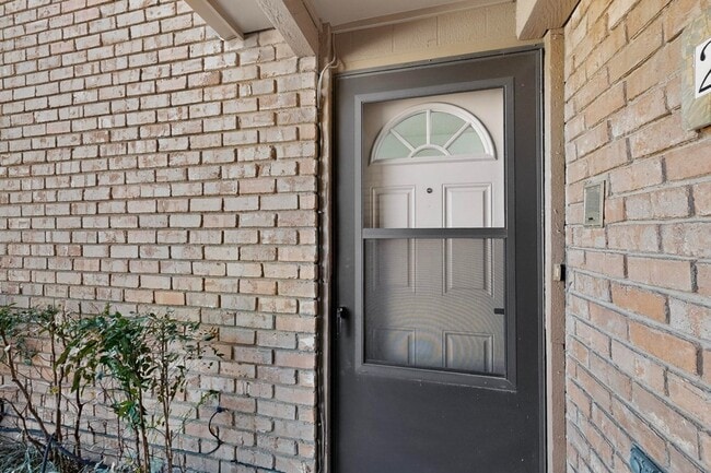 2018 Warnford Pl in Arlington, TX - Building Photo - Building Photo