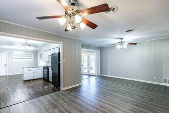 4320 48th St in Lubbock, TX - Building Photo - Building Photo
