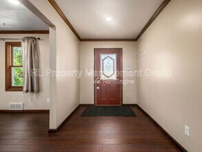 2517 Minerva Lake Rd in Columbus, OH - Building Photo - Building Photo
