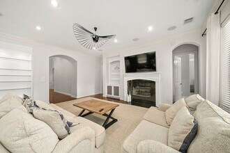 11530 Legend Manor Dr in Houston, TX - Building Photo - Building Photo