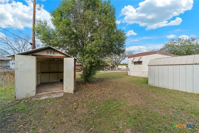 1506 Honeysuckle Ln in New Braunfels, TX - Building Photo - Building Photo