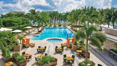 1441 Brickell Ave in Miami, FL - Building Photo - Building Photo