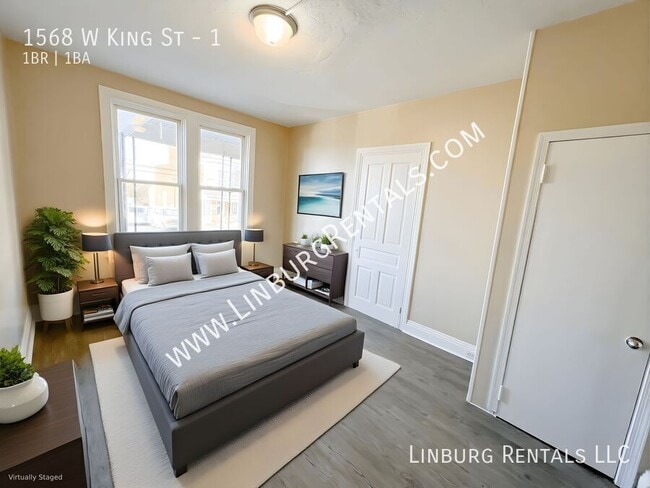 1568 W King St in West York, PA - Building Photo - Building Photo