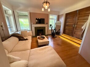 34 Strathallan Park in Rochester, NY - Building Photo - Building Photo