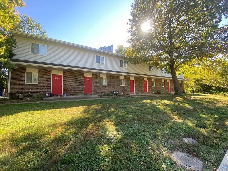 1007 W Cascade Ave in Bloomington, IN - Building Photo