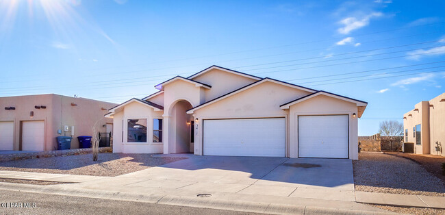 3417 Tierra Cecil Pl in El Paso, TX - Foto de edificio - Building Photo